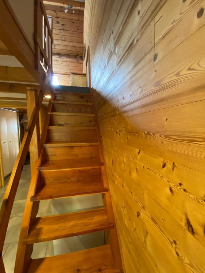 L Alpin Bel Appartement Avec Terrasse Dans Vieille Ferme De Montagne Renovee Les Orres Exteriér fotografie