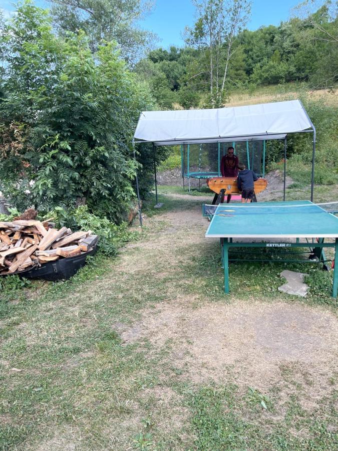 L Alpin Bel Appartement Avec Terrasse Dans Vieille Ferme De Montagne Renovee Les Orres Exteriér fotografie