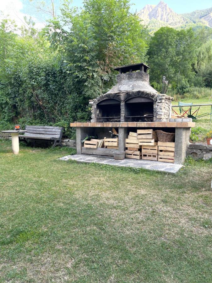 L Alpin Bel Appartement Avec Terrasse Dans Vieille Ferme De Montagne Renovee Les Orres Exteriér fotografie